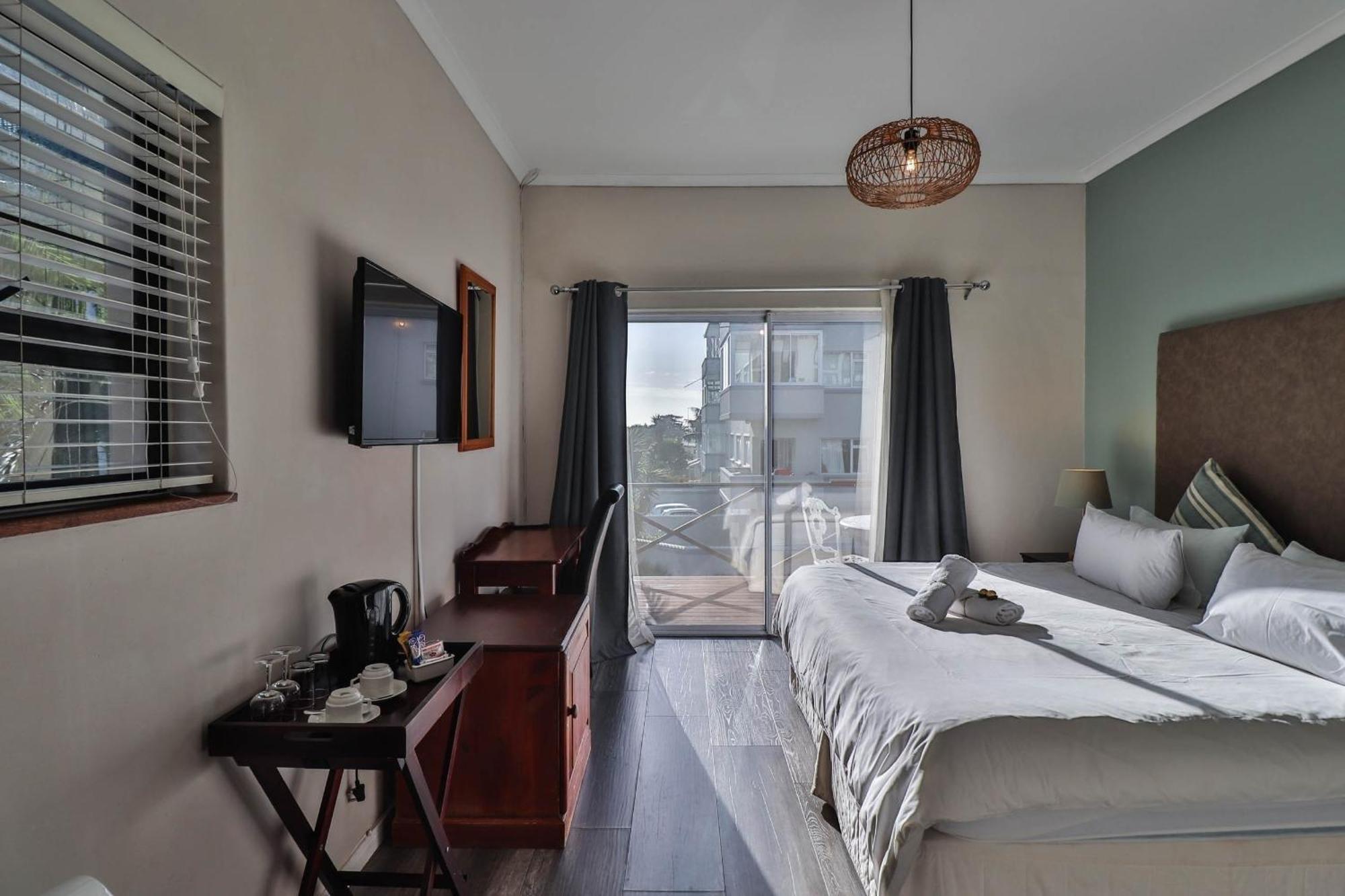 Spring Tide Inn By Ctha Cape Town Luaran gambar