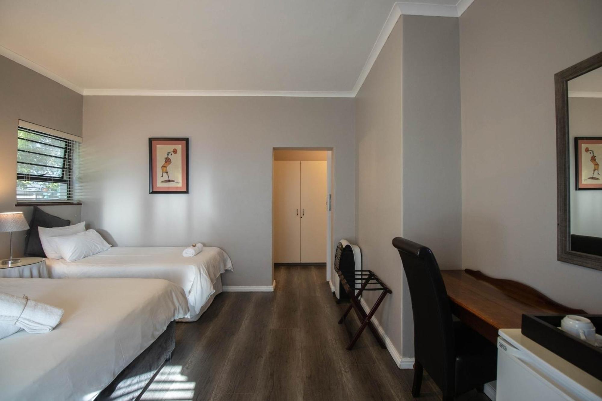 Spring Tide Inn By Ctha Cape Town Luaran gambar